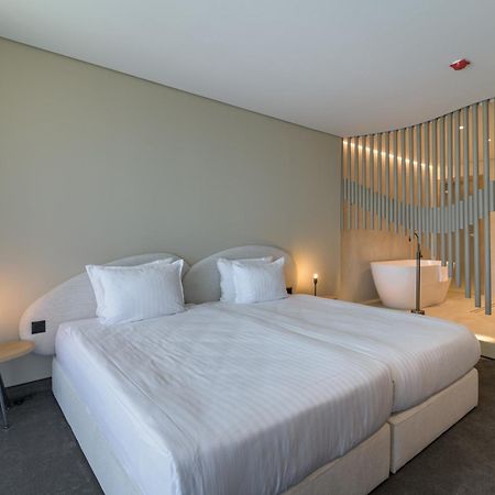 ホテル Ensana Aquahouse セインツ・コンスタンティン＆ヘレナ エクステリア 写真 A bedroom at the hotel