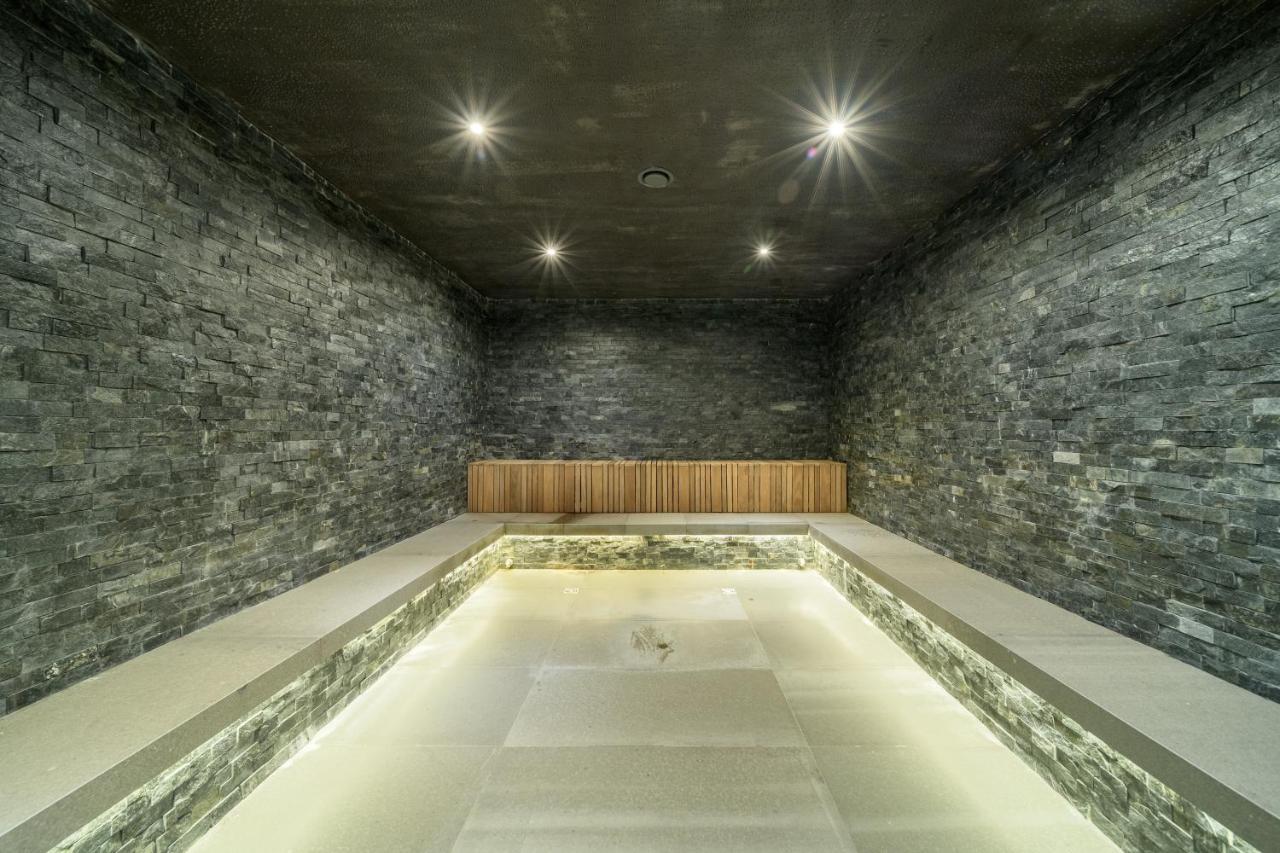 ホテル Ensana Aquahouse セインツ・コンスタンティン＆ヘレナ エクステリア 写真 The spa at the hotel